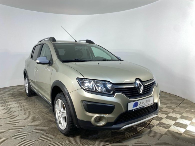 Renault sandero stepway 1