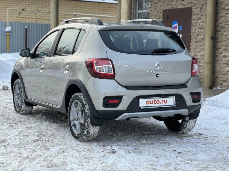 Renault sandero stepway 1