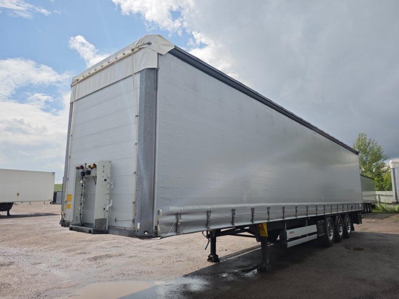 Полуприцеп шторный