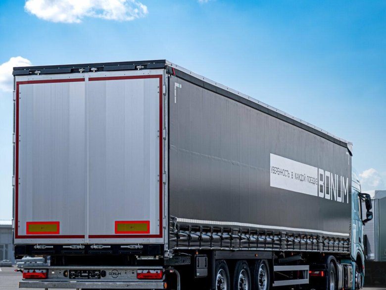 Полуприцеп бонум шторный