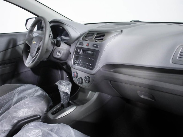 Cobalt chevrolet 2013 салон