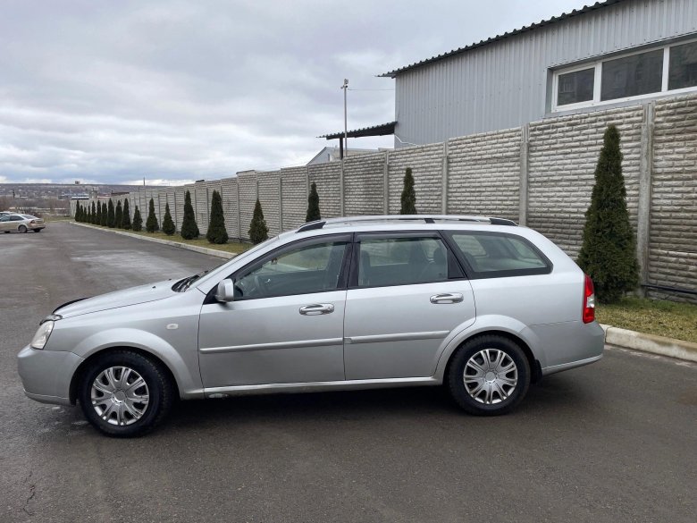 Chevrolet lacetti 2008 универсал