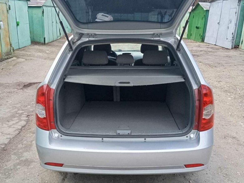 Chevrolet lacetti универсал 1.6