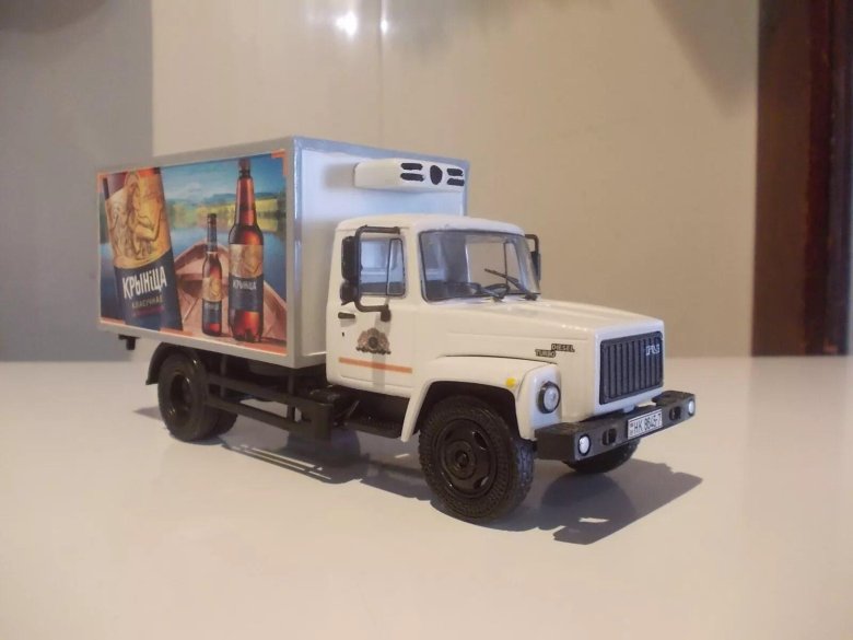 Грузовик ГАЗ 3307