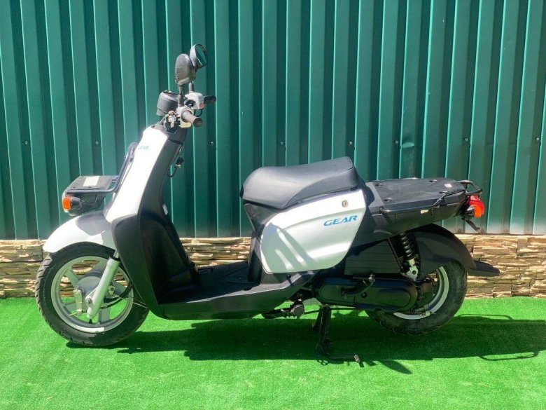 Скутер ямаха гир