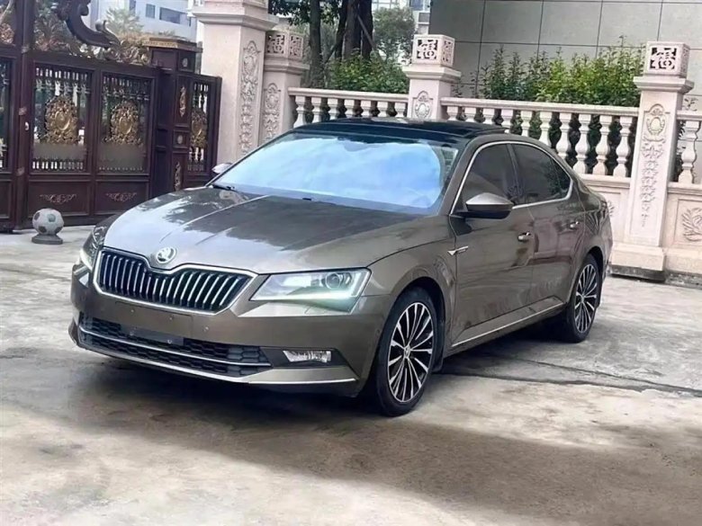 Skoda superb 2021