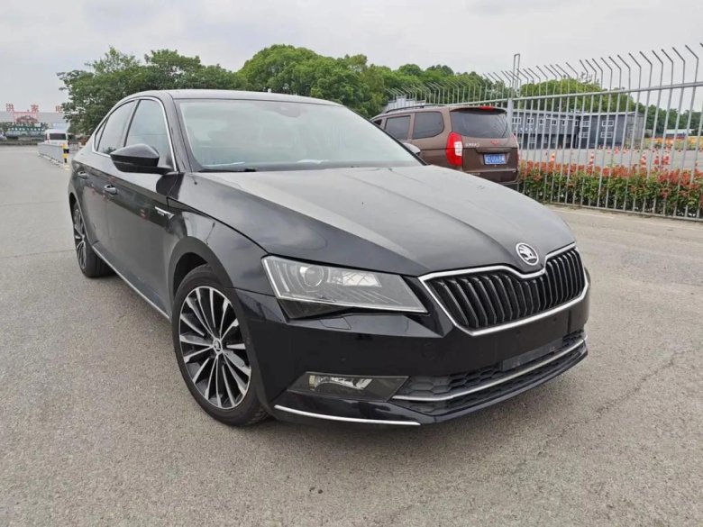 Skoda superb 2