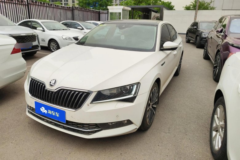 Skoda superb iii