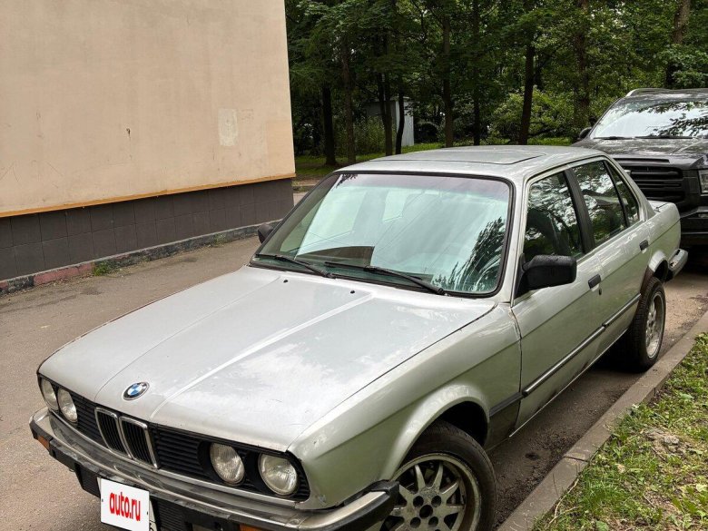 Бмв 318 1984