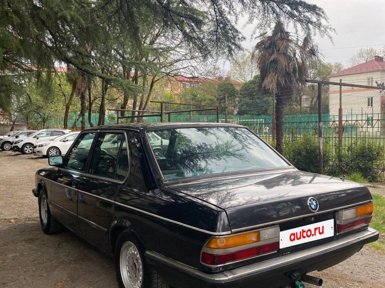 Бмв 525 1983