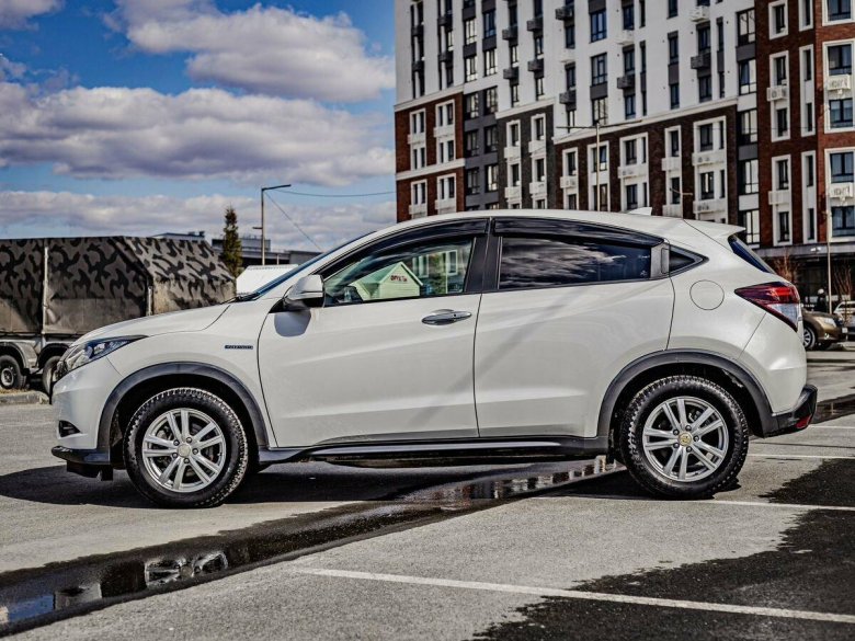 Хонда везел гибрид