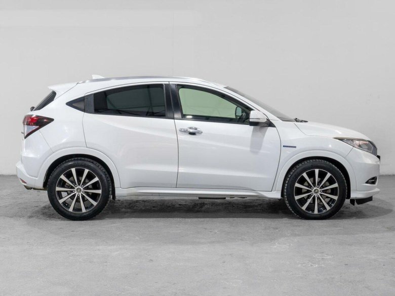 Хонда везел 2016