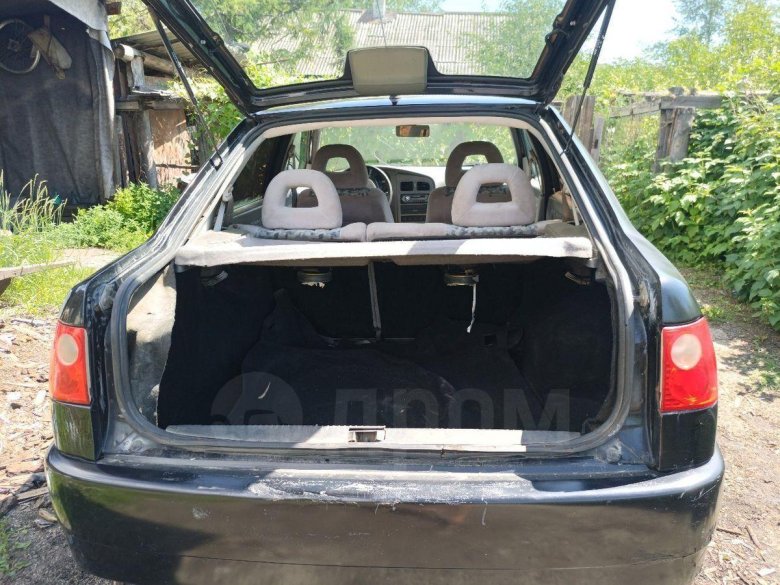 Iran khodro samand 2006