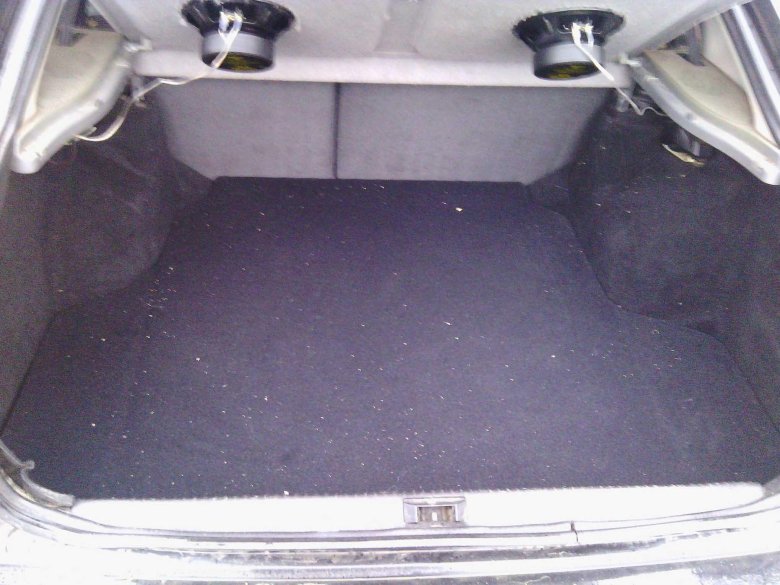 Пол в багажник