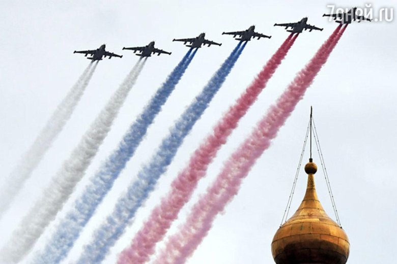 Репетиция авиационной части парада Победы в Москве