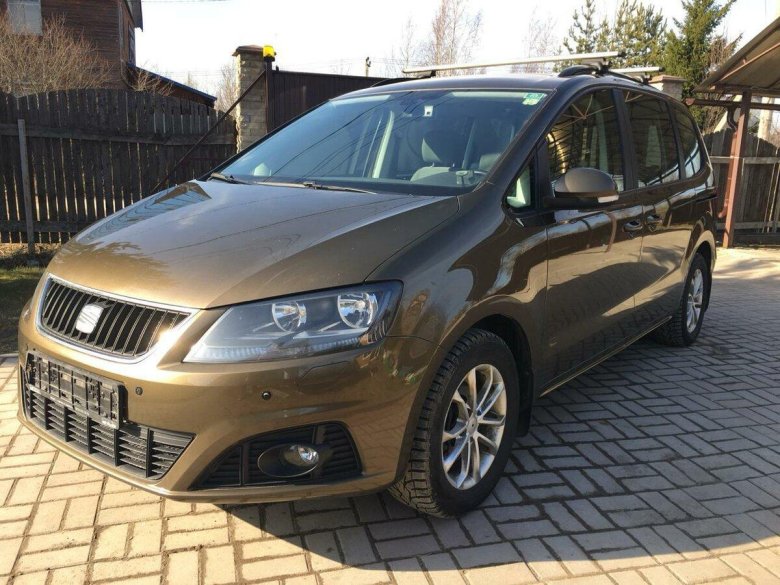 Seat Alhambra 2013