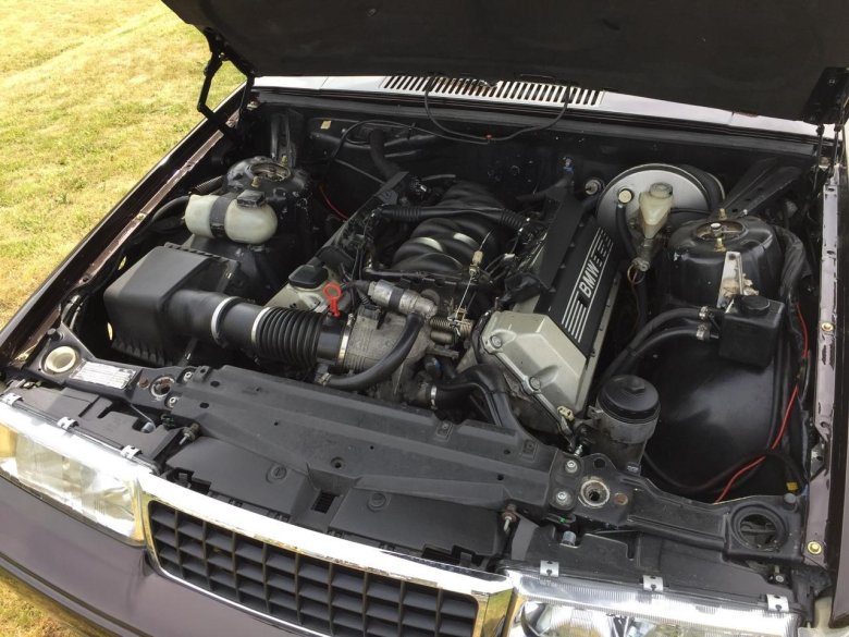 Volvo 740 v8