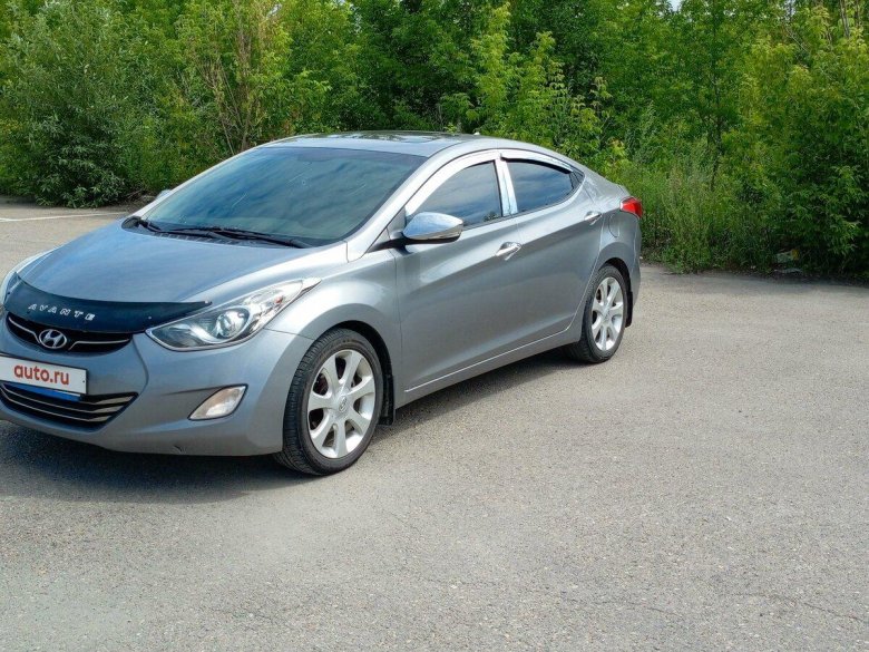 Hyundai elantra 2014 серый
