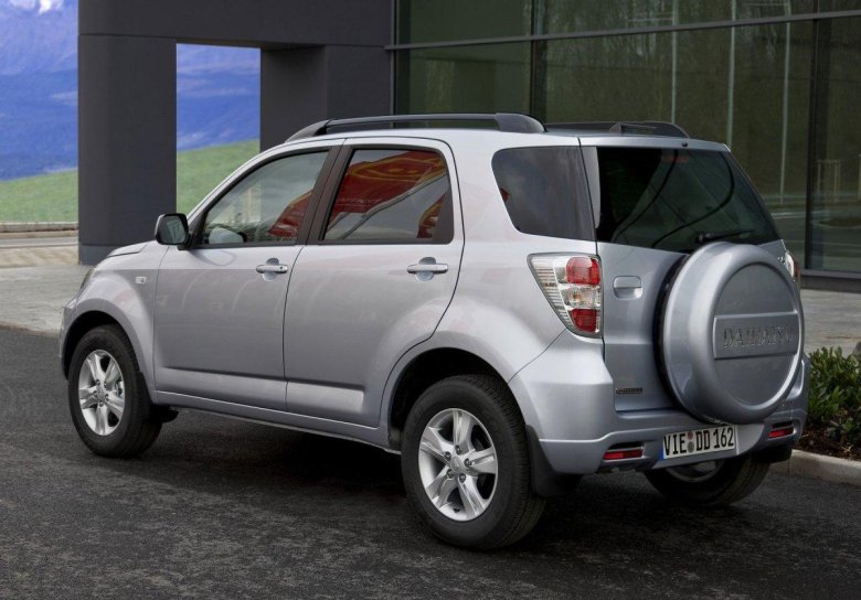 Дайхатсу Териос 2009