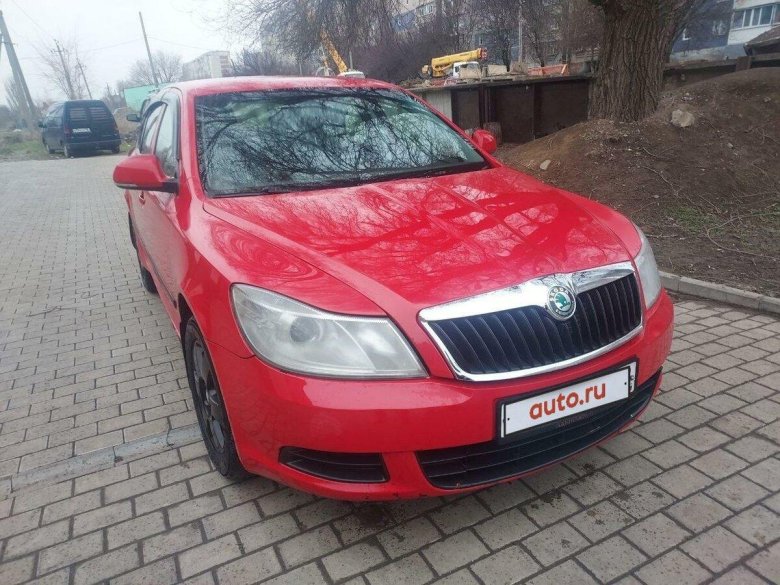 Шкода а 8 зеленая