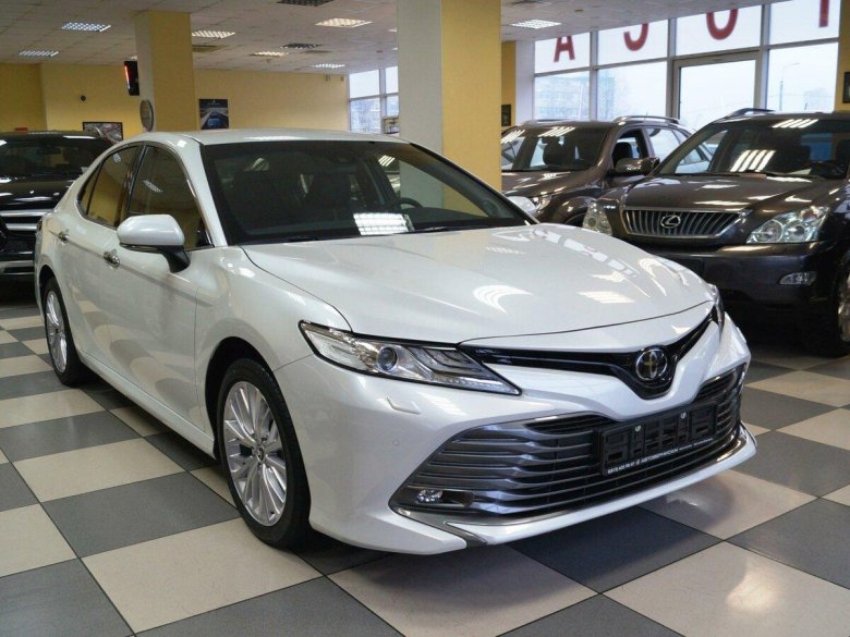 Toyota Camry 2018