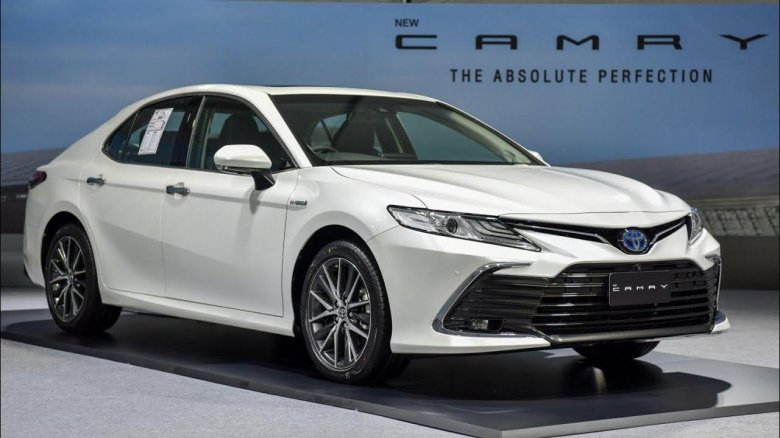Toyota Camry 2022