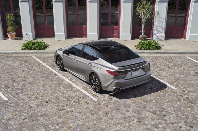 Camry 2025