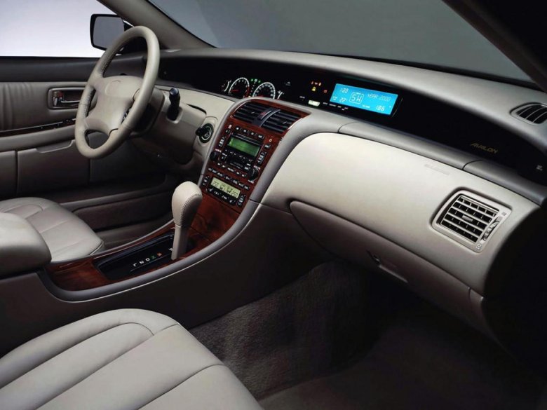 Toyota Avalon 1999