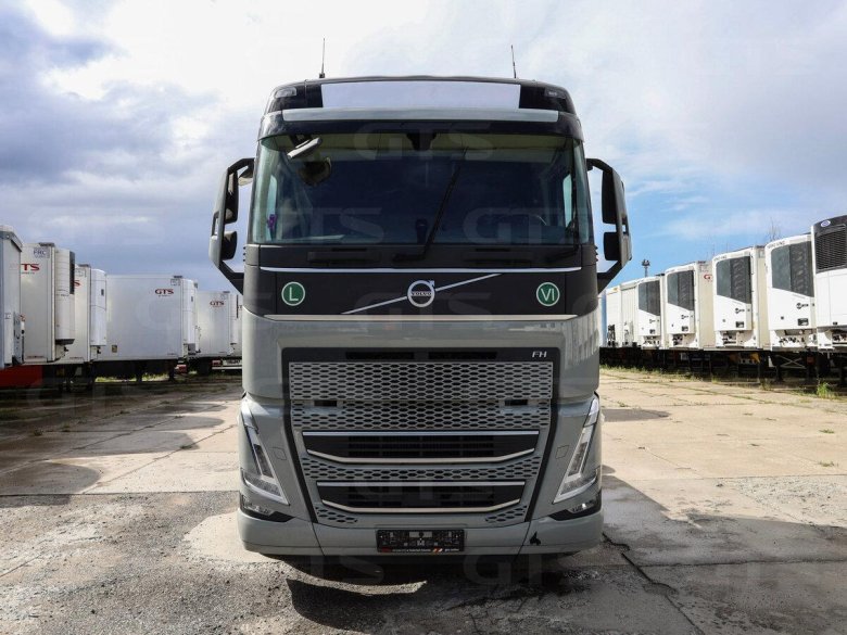 Вольво тягач