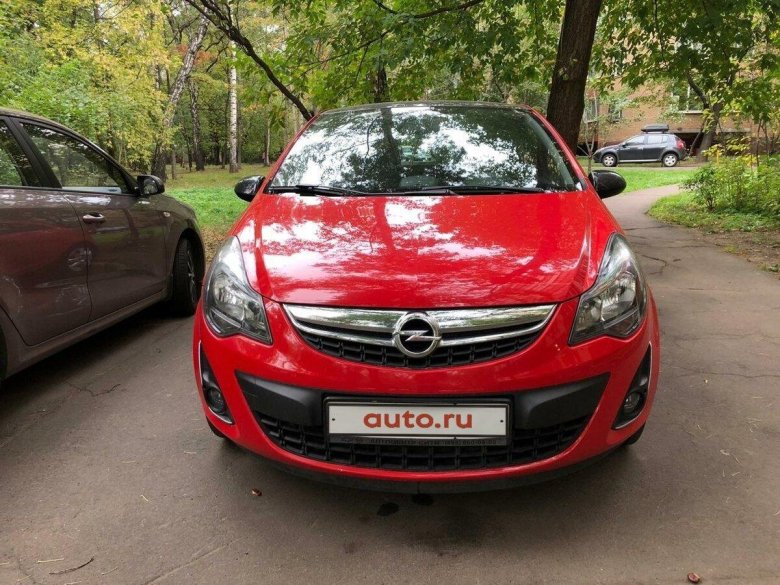 Опель корса 2012