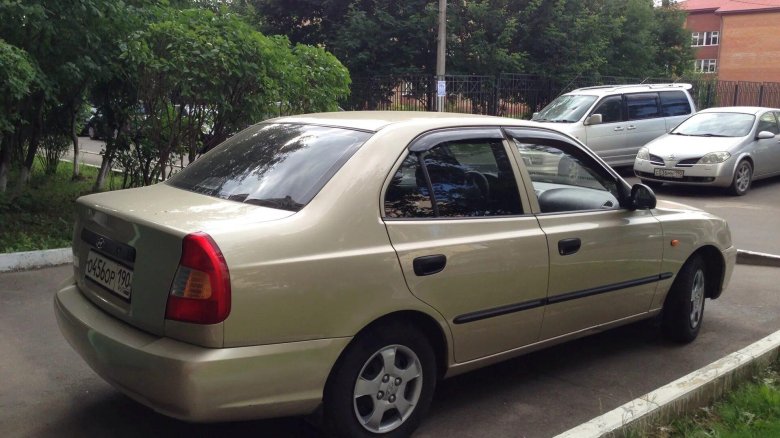 Hyundai Accent (3g)