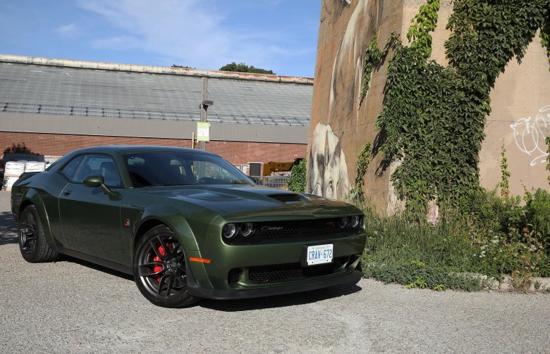 Додж Челленджер 2020