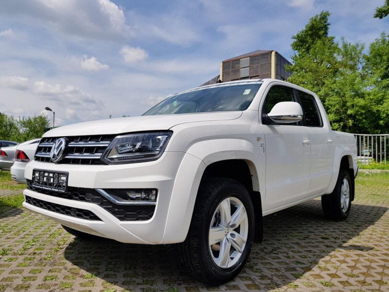 Volkswagen Amarok белый