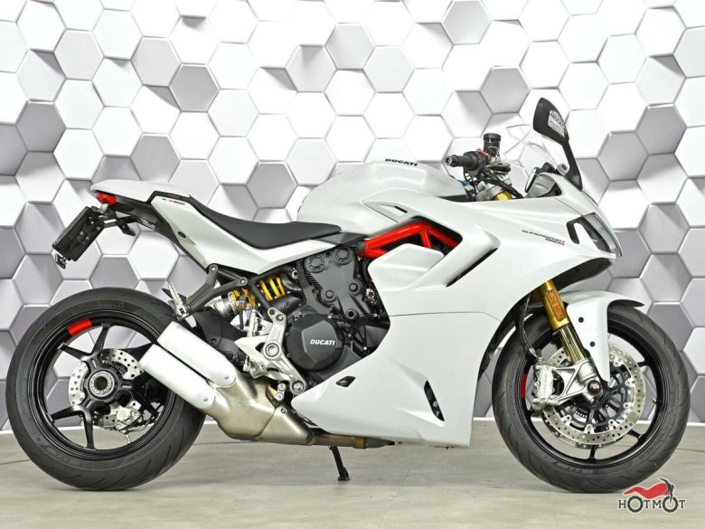 Ducati supersport 950s