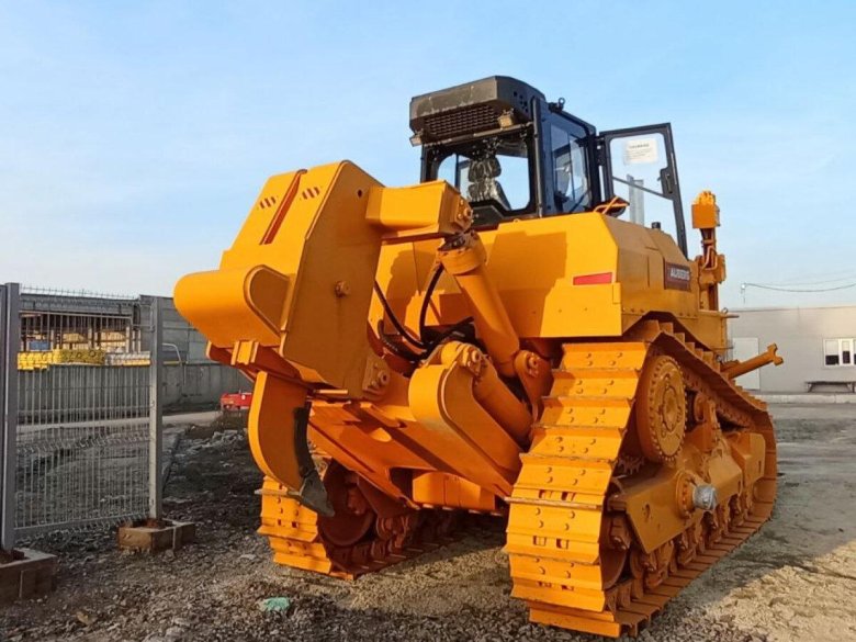 Бульдозер 2024