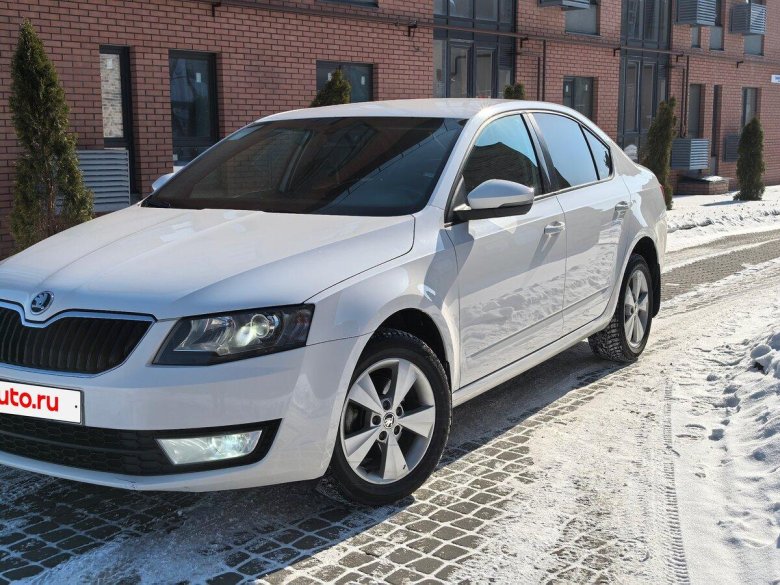 Шкода октавия а7 2014 белая
