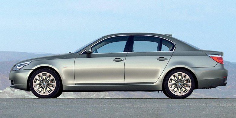 BMW e60 седан
