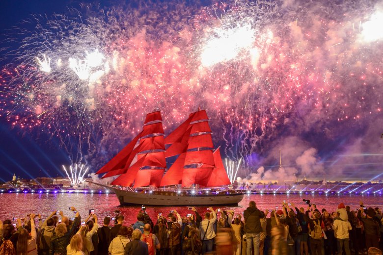 Фестиваль Алые паруса в Санкт-Петербурге 2022