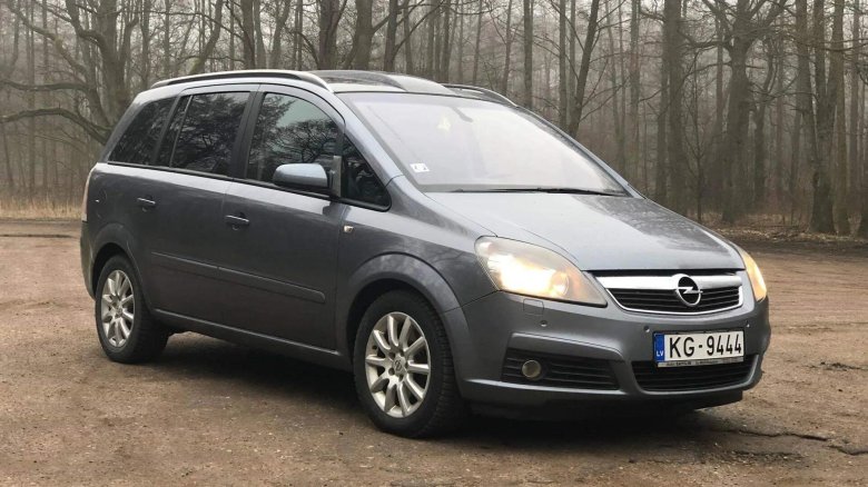 Опель Зафира 2005г