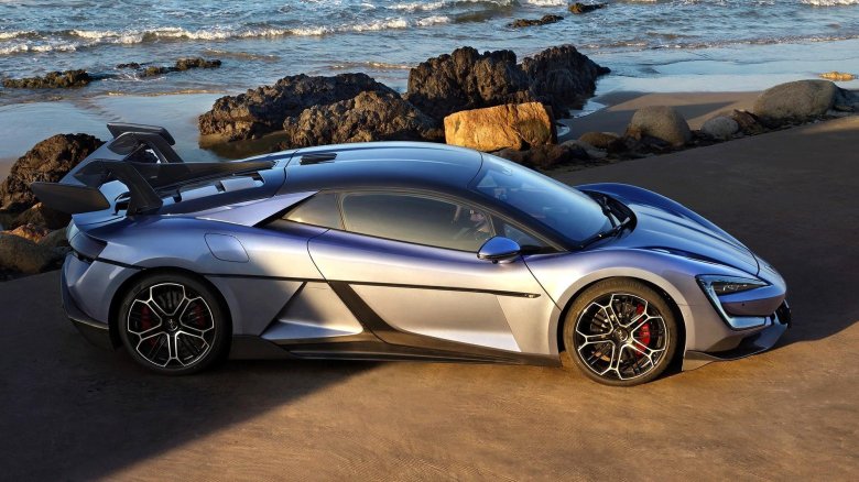 Спортивное авто