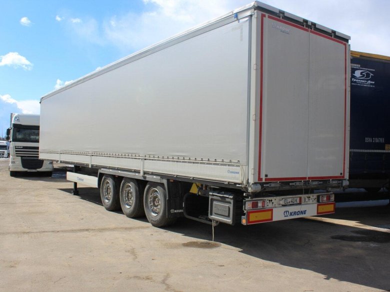 Шторный полуприцеп Krone SD