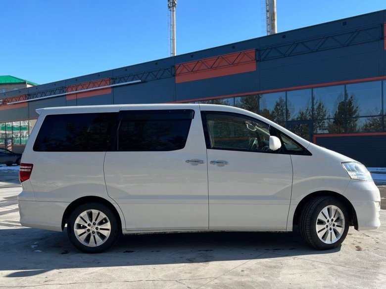 Toyota alphard i