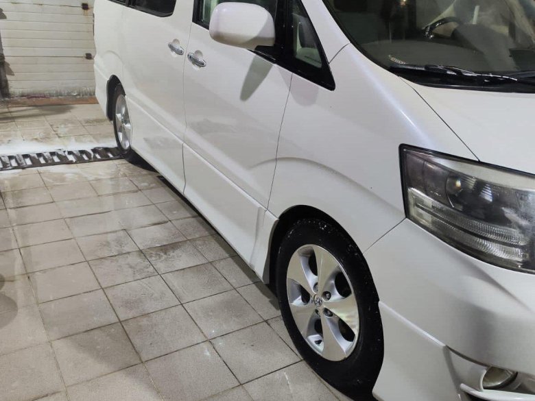 Toyota alphard 2007