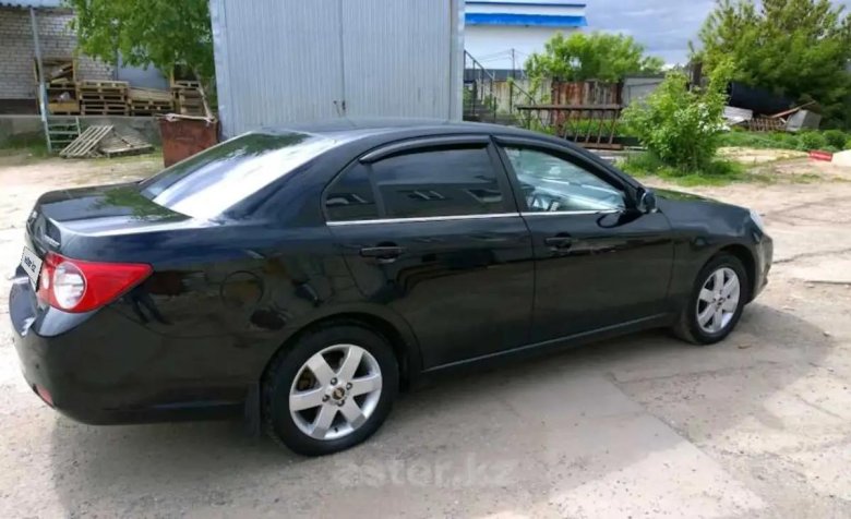 Шевроле Эпика 2011 черная