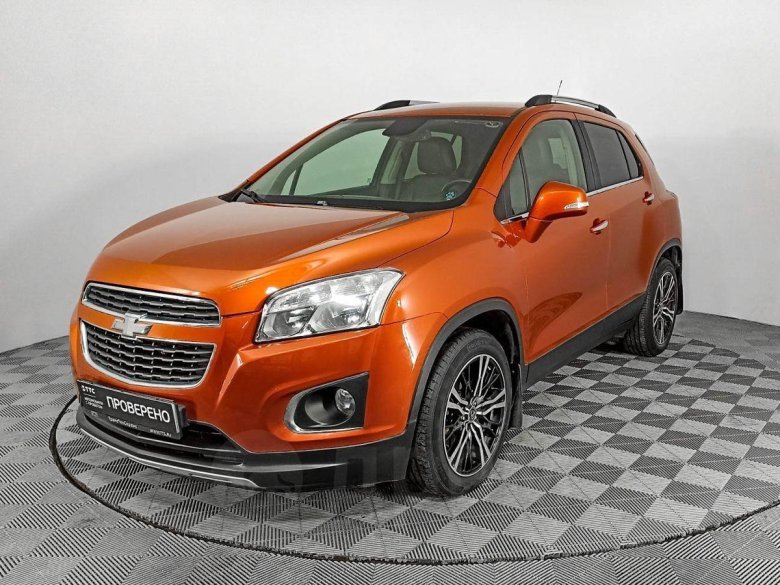 Шевроле трекер 2015