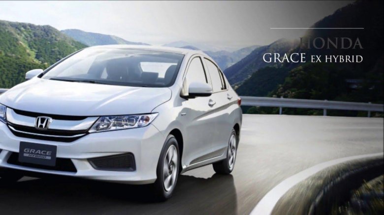 Honda Grace Hybrid