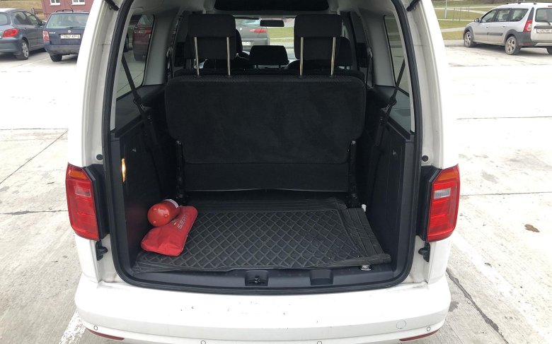 Фольксваген Кадди 7 местный