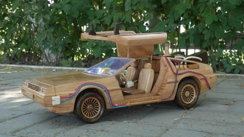 Деревянные копии машин