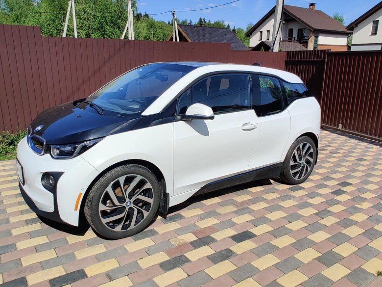 Бмв i 3 электромобиль
