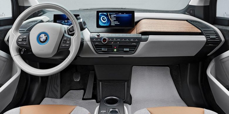 БМВ ай 3 салон